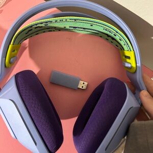 Logitech Lilac Gaming Headset with USB Bluetooth connection
